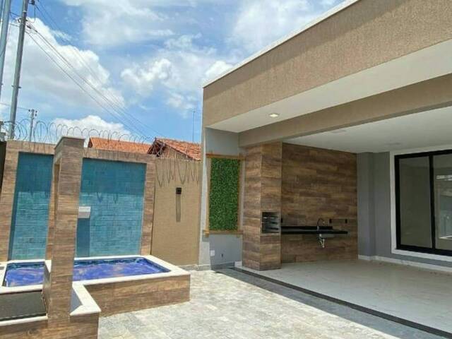 Casa para Venda em Goiânia - 2