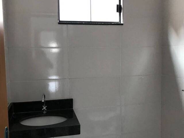 Casa para Venda em Goiânia - 3