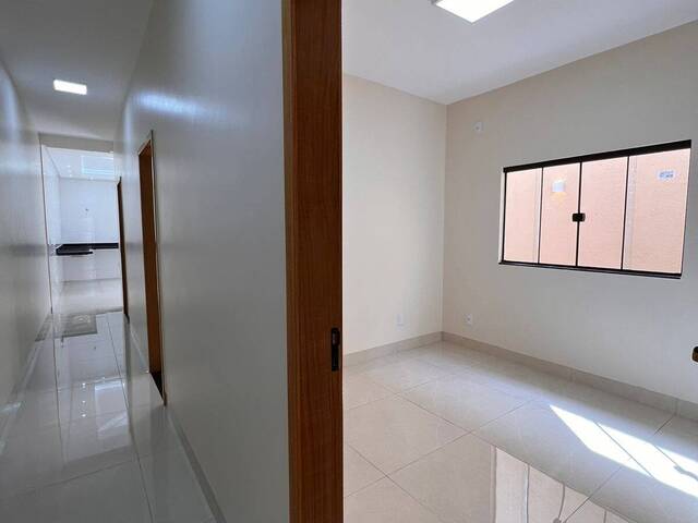 Casa para Venda em Aparecida de Goiânia - 5