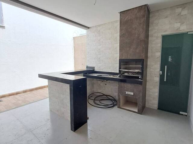 Casa para Venda em Aparecida de Goiânia - 4
