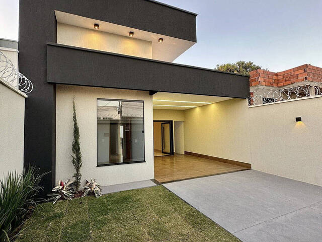 Casa para Venda em Goiânia - 2