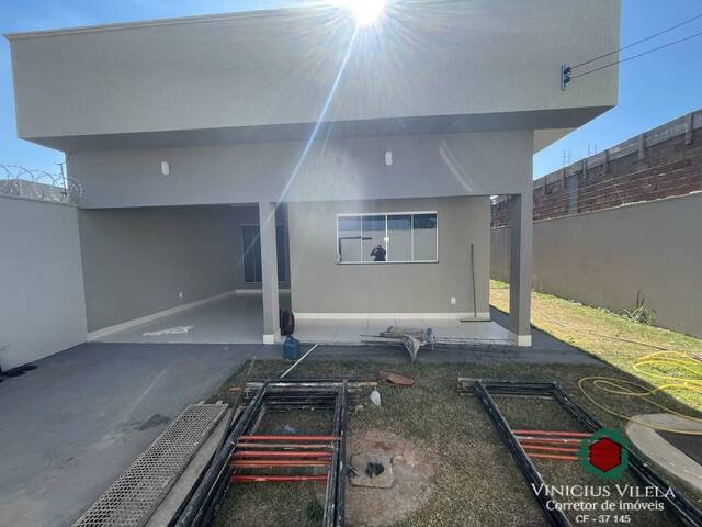 Casa para Venda em Goiânia - 3