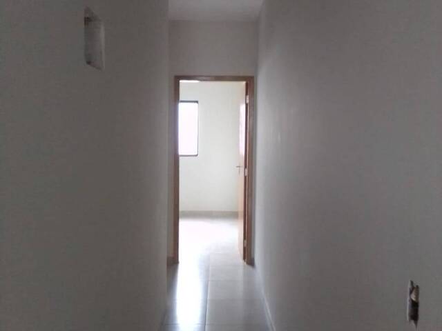 Casa para Venda em Aparecida de Goiânia - 5