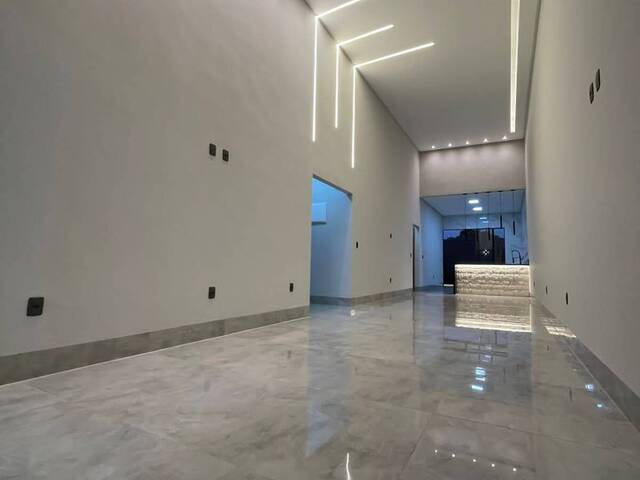 Casa para Venda em Goiânia - 4