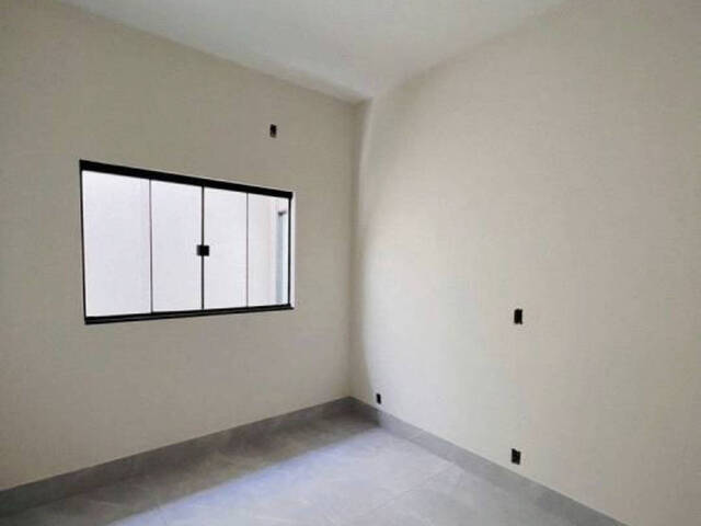 Casa para Venda em Aparecida de Goiânia - 4
