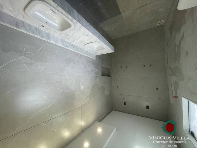 Casa para Venda em Goiânia - 3