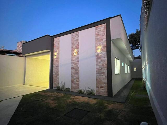 Casa para Venda em Goiânia - 2
