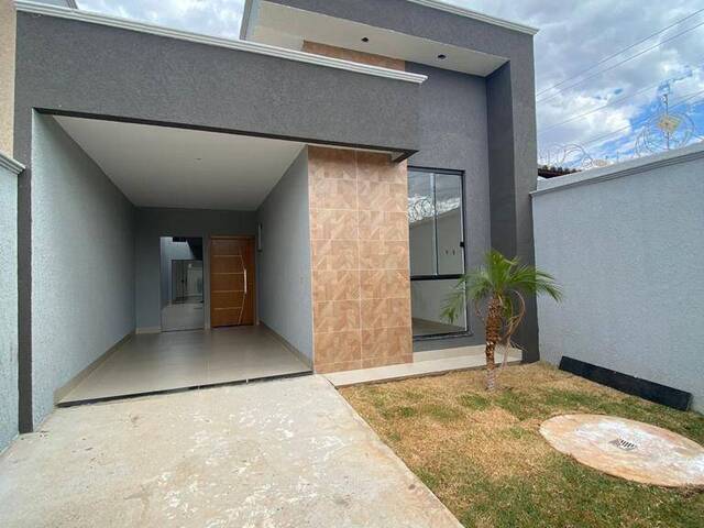 #680 - Casa para Venda em Aparecida de Goiânia - GO