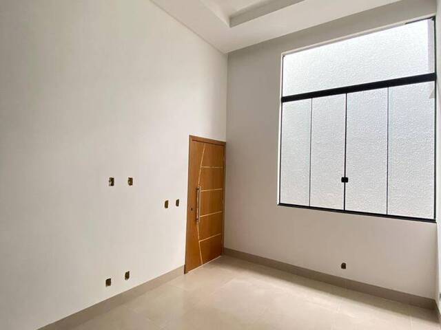 Casa para Venda em Aparecida de Goiânia - 4