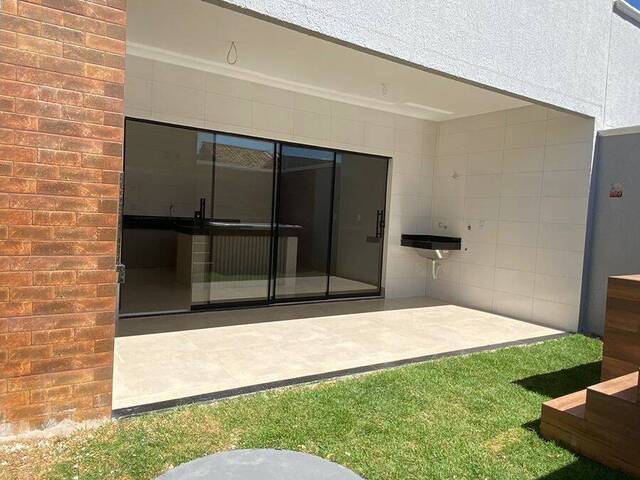 Casa para Venda em Aparecida de Goiânia - 5