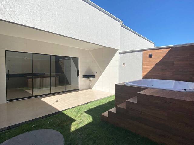 Casa para Venda em Aparecida de Goiânia - 5