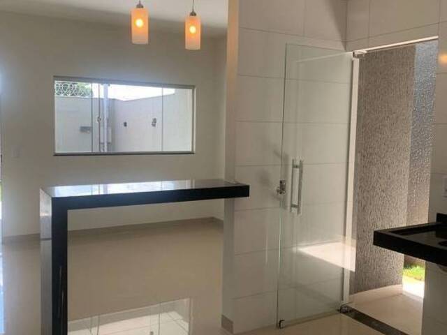 Casa para Venda em Goiânia - 3