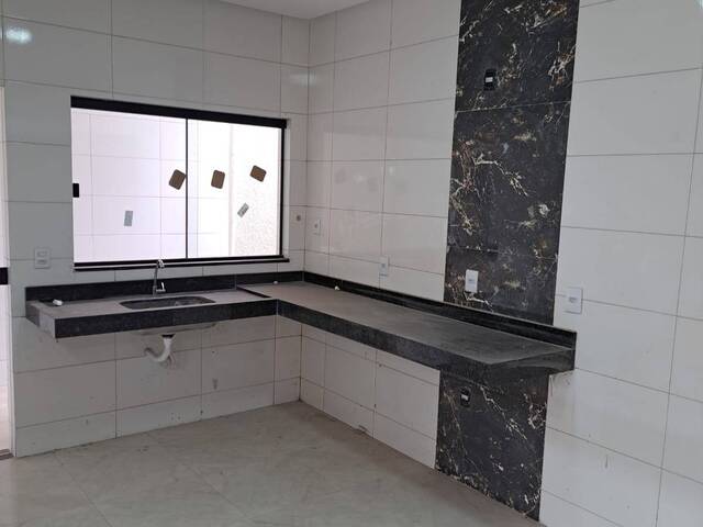 Casa para Venda em Goiânia - 5