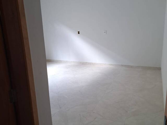 Casa para Venda em Goiânia - 4