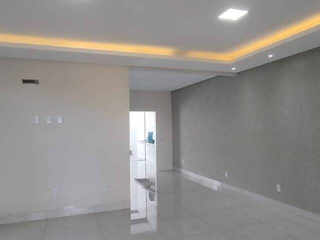 Casa para Venda em Aparecida de Goiânia - 5