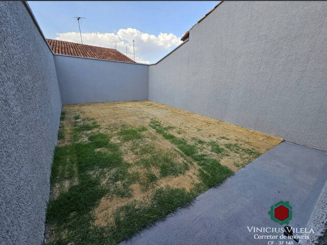 Casa para Venda em Goiânia - 3