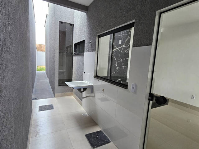 Casa para Venda em Goiânia - 5