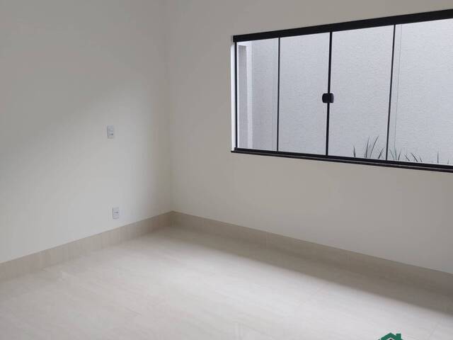 Casa para Venda em Aparecida de Goiânia - 5