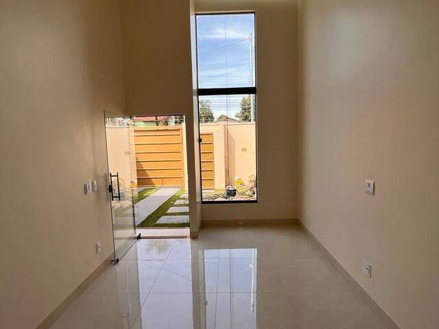 #587 - Casa para Venda em Aparecida de Goiânia - GO