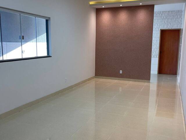 Casa para Venda em Goiânia - 2