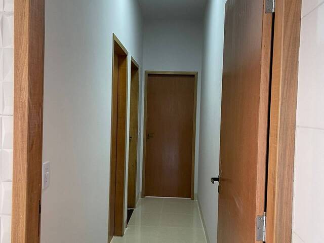 Casa para Venda em Goiânia - 3