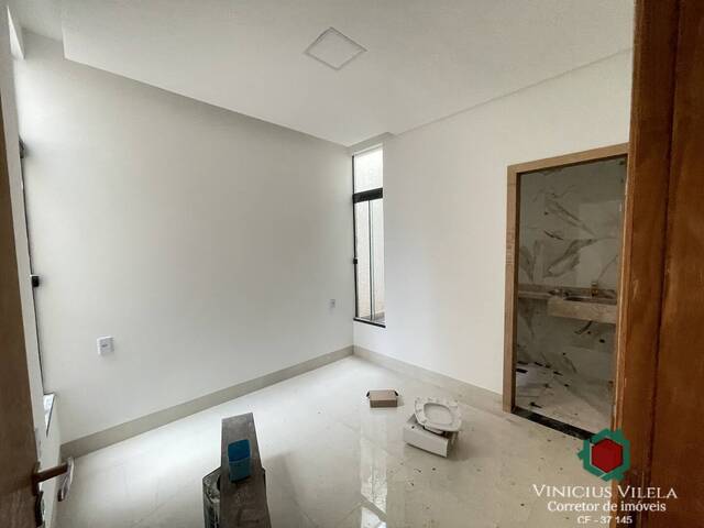 Casa para Venda em Goiânia - 4