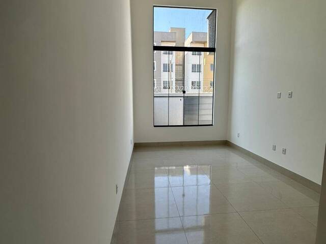 Casa para Venda em Aparecida de Goiânia - 4