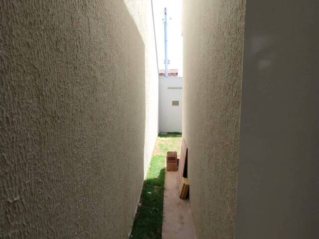 Casa para Venda em Goiânia - 4