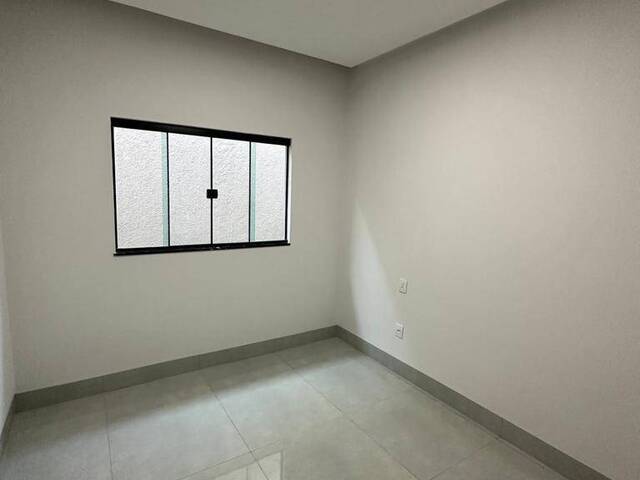 Casa para Venda em Goiânia - 2