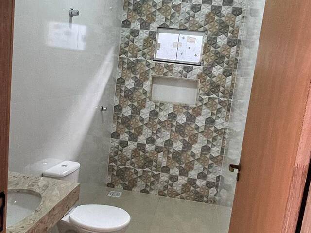 Casa para Venda em Goiânia - 2