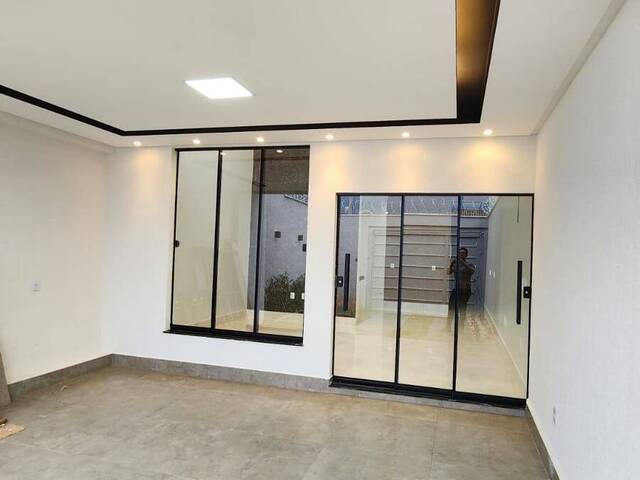 Casa para Venda em Goiânia - 2