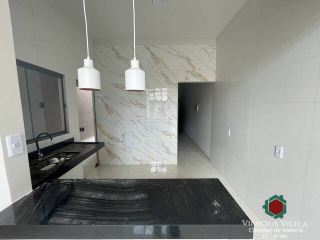 Casa para Venda em Goiânia - 3