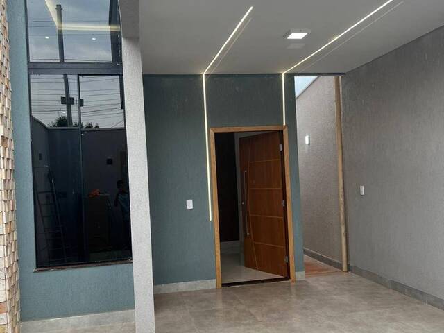 Casa para Venda em Goiânia - 2