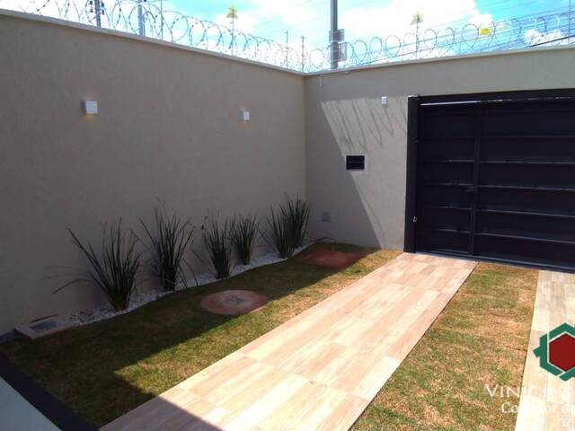 Casa para Venda em Goiânia - 5