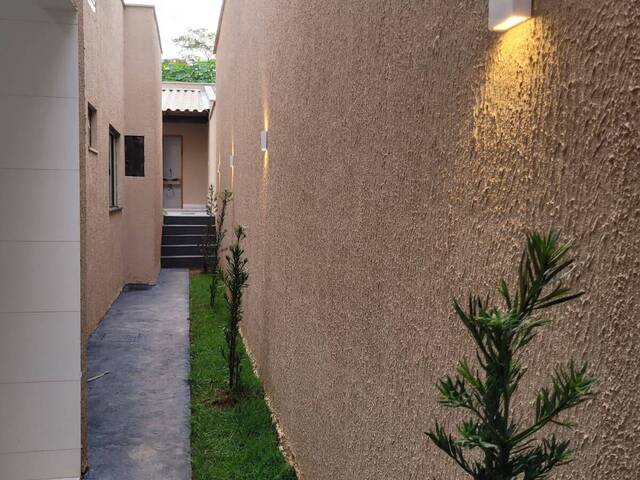 Casa para Venda em Goiânia - 5