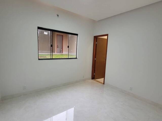 Casa para Venda em Goiânia - 4