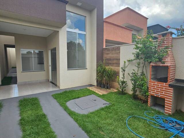 Casa para Venda em Goiânia - 3