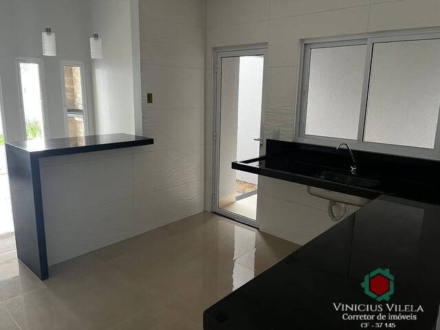 Casa para Venda em Goiânia - 3