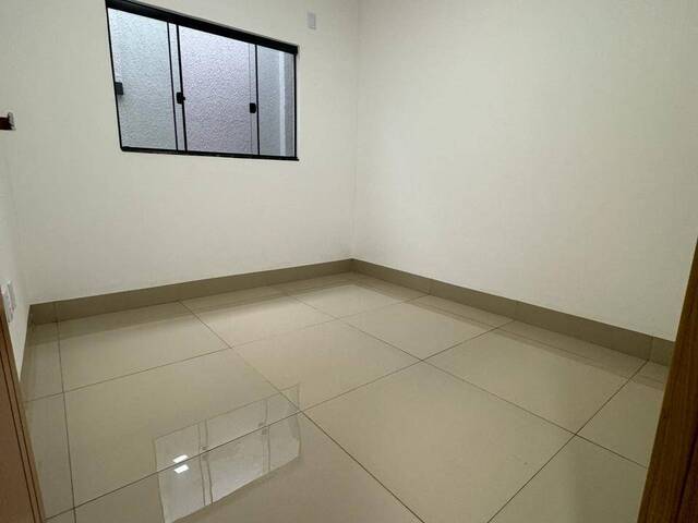 Casa para Venda em Goiânia - 5