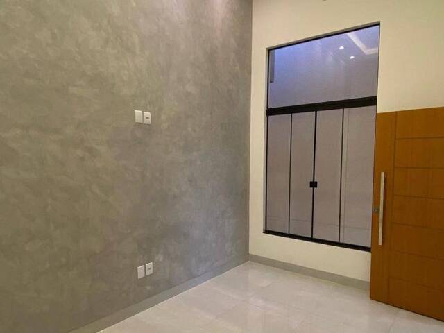 Casa para Venda em Aparecida de Goiânia - 3