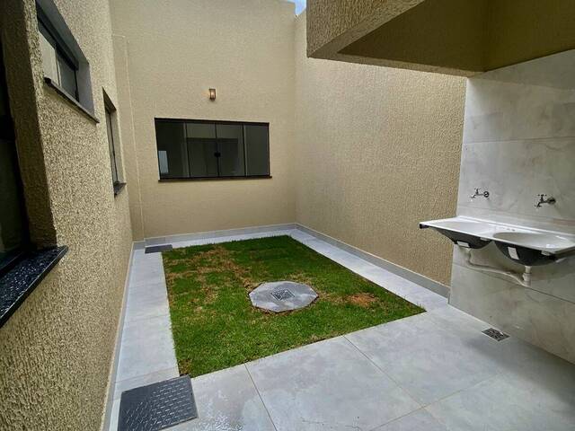 Casa para Venda em Goiânia - 5