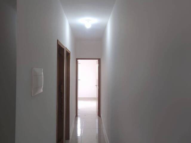 Casa para Venda em Goiânia - 5