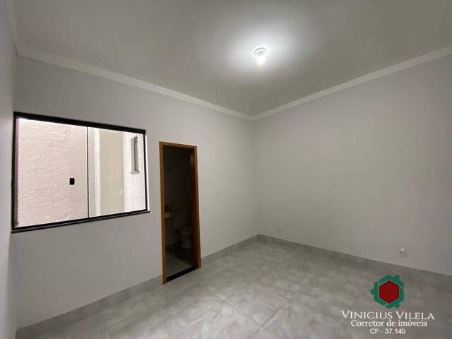 Casa para Venda em Goiânia - 3