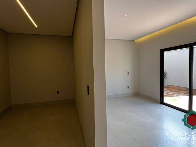 Casa para Venda em Aparecida de Goiânia - 4