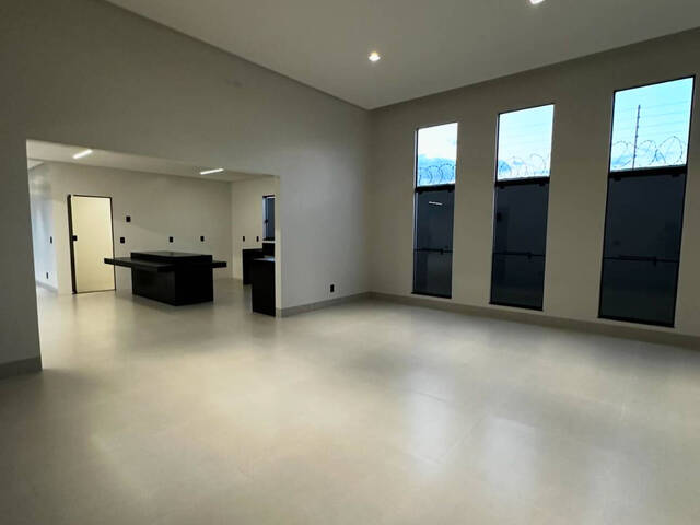 Casa para Venda em Goiânia - 5