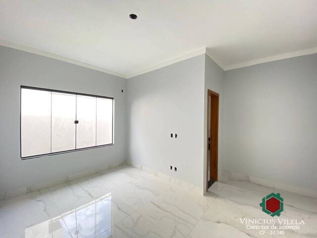 Casa para Venda em Aparecida de Goiânia - 2