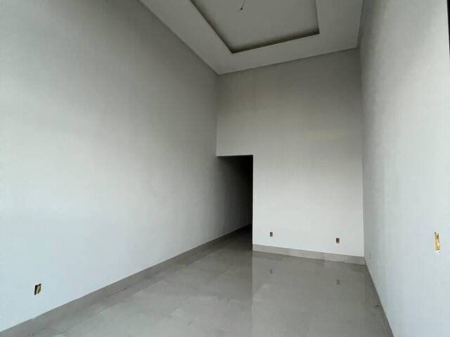 Casa para Venda em Aparecida de Goiânia - 4