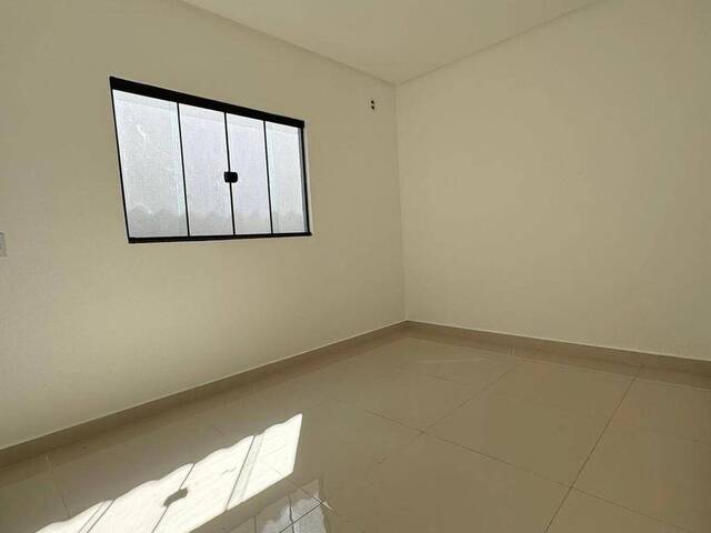 Casa para Venda em Goiânia - 5
