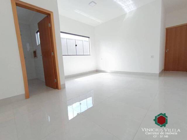 Casa para Venda em Aparecida de Goiânia - 4