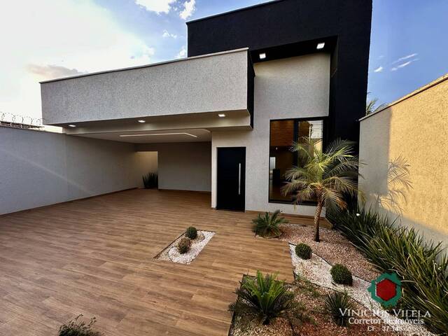 #744 - Casa para Venda em Goiânia - GO